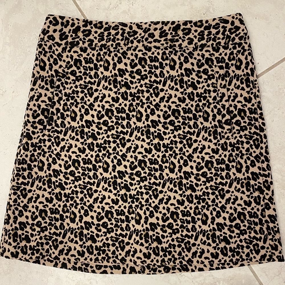 Loft leopard printed skirt